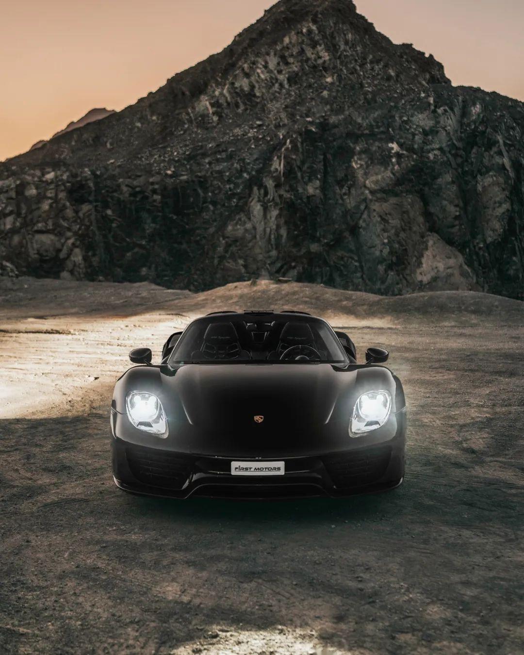 法拉利险胜迈凯伦，诺里斯惊艳四座