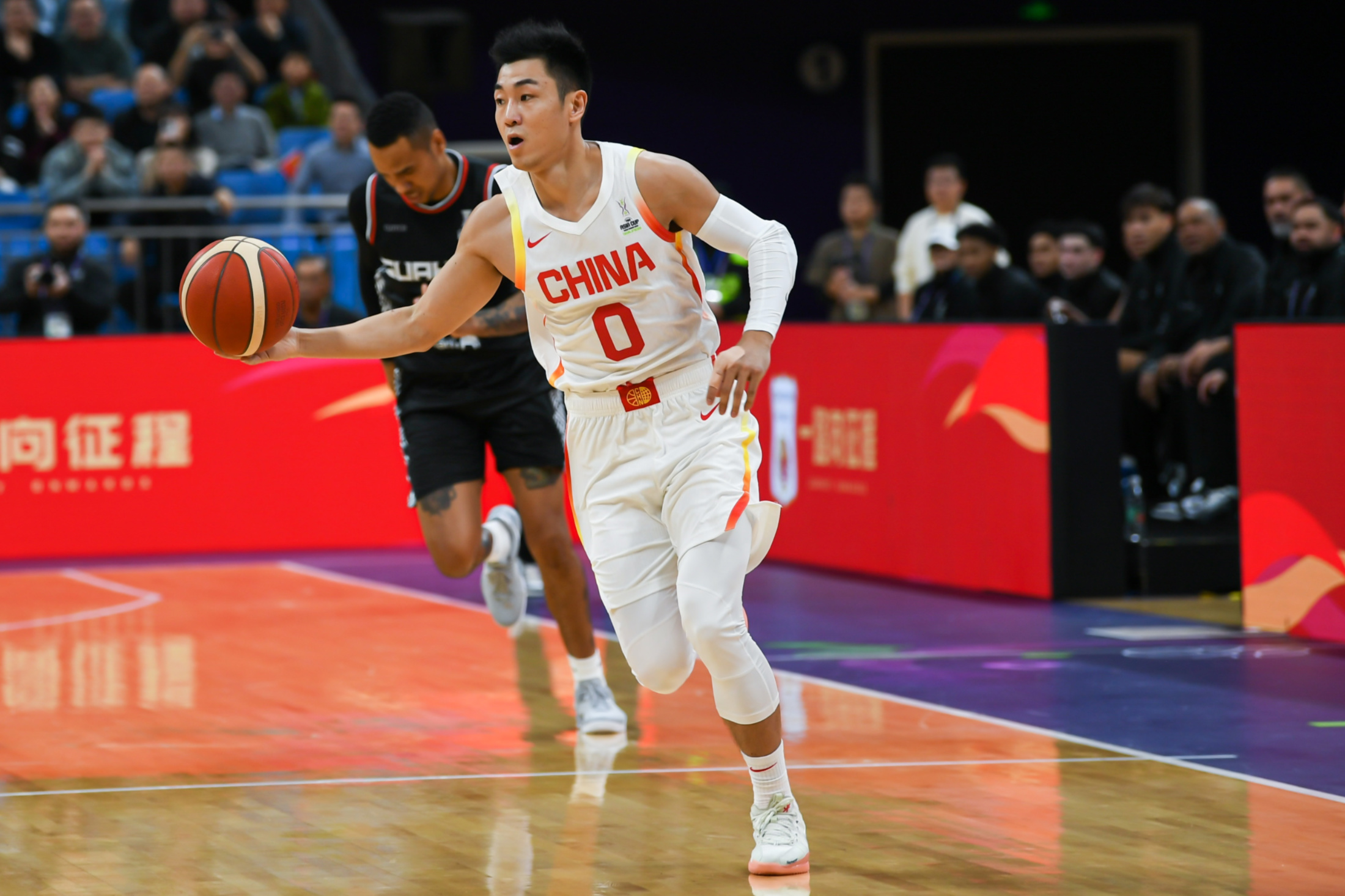 深圳队逆转北京队,高诗岩高光表现 深圳队逆转北京队,高诗岩高光表现