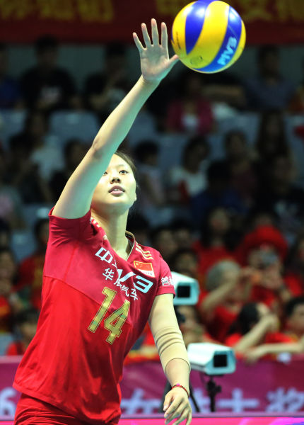 中国队绝杀泰国队,黄鸭组合点燃赛场 中国队绝杀泰国队,黄鸭组合点燃赛场