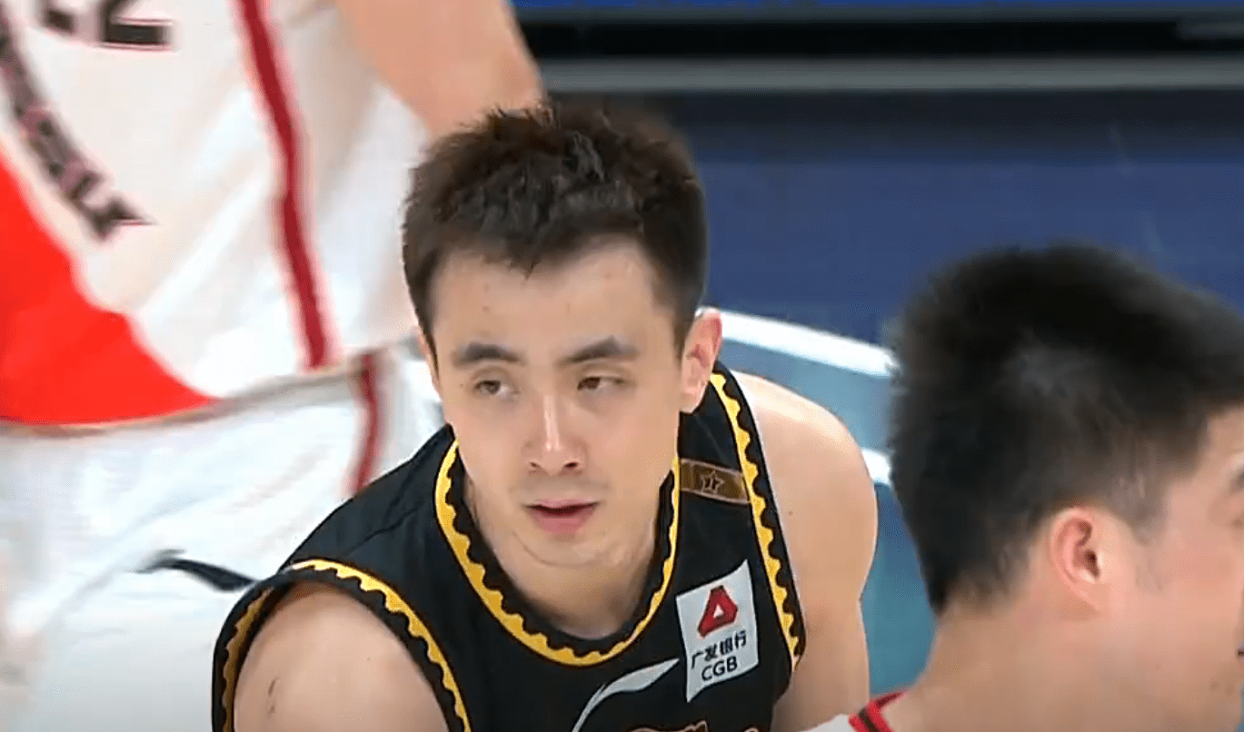 四川队轻取福建队,赵继伟惊艳四座 四川队轻取福建队,赵继伟惊艳四座