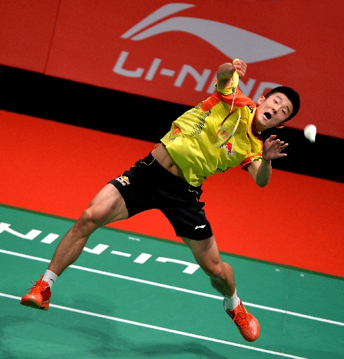 日本羽毛球队力克印度羽毛球队，谌龙制霸全场