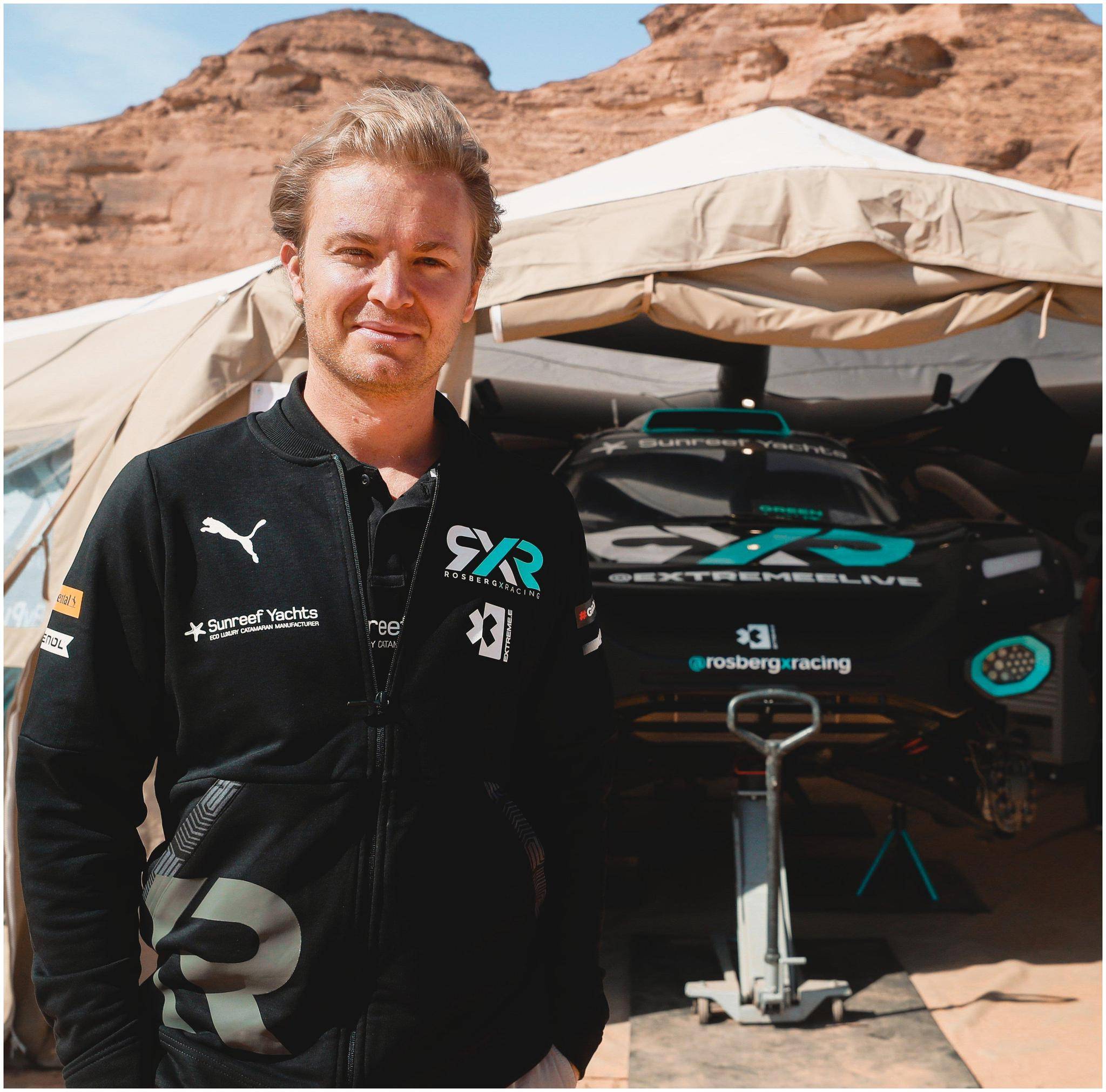 索伯车队逆转梅赛德斯，维斯塔潘状态火热