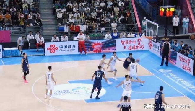 山东队险胜四川队，易建联扛起全队