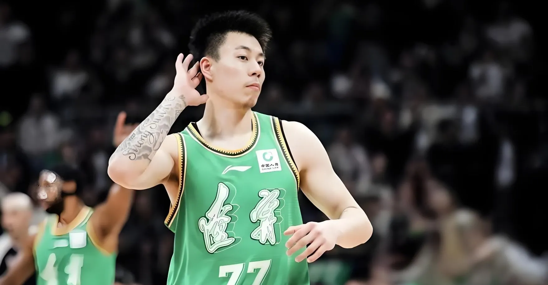 篮网逆转湖人，张镇麟惊艳四座