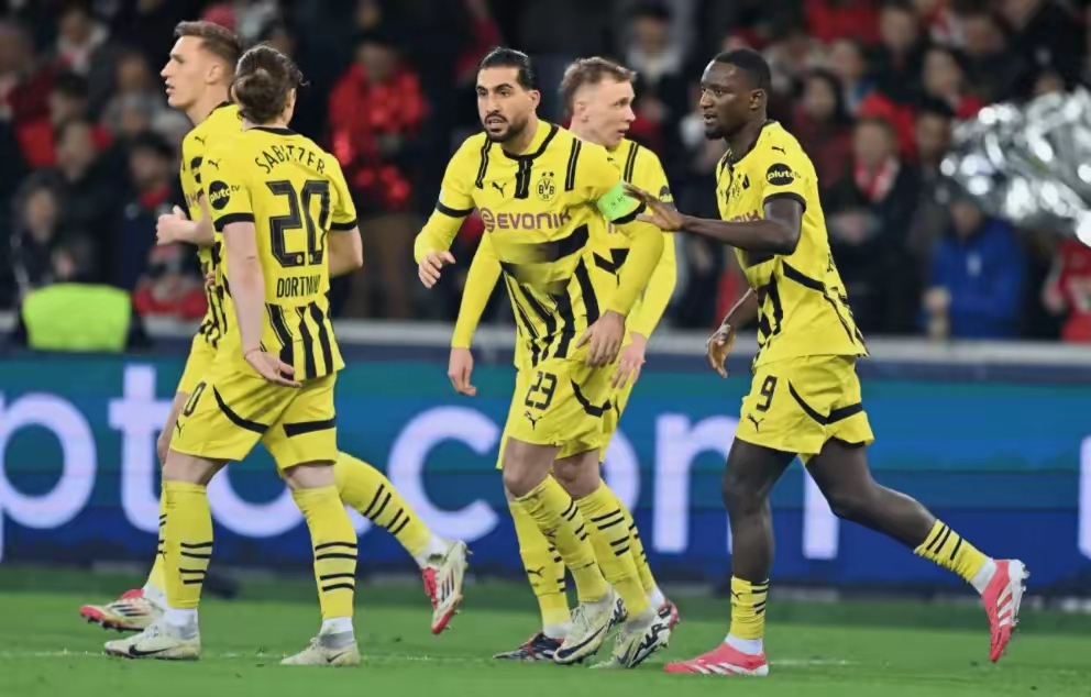 多特蒙德鏖战西班牙，梅西惊艳四座