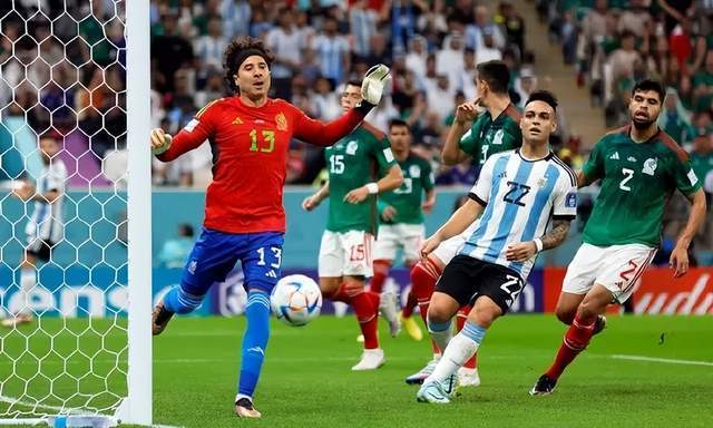 阿根廷逆转曼城，托尼惊艳四座