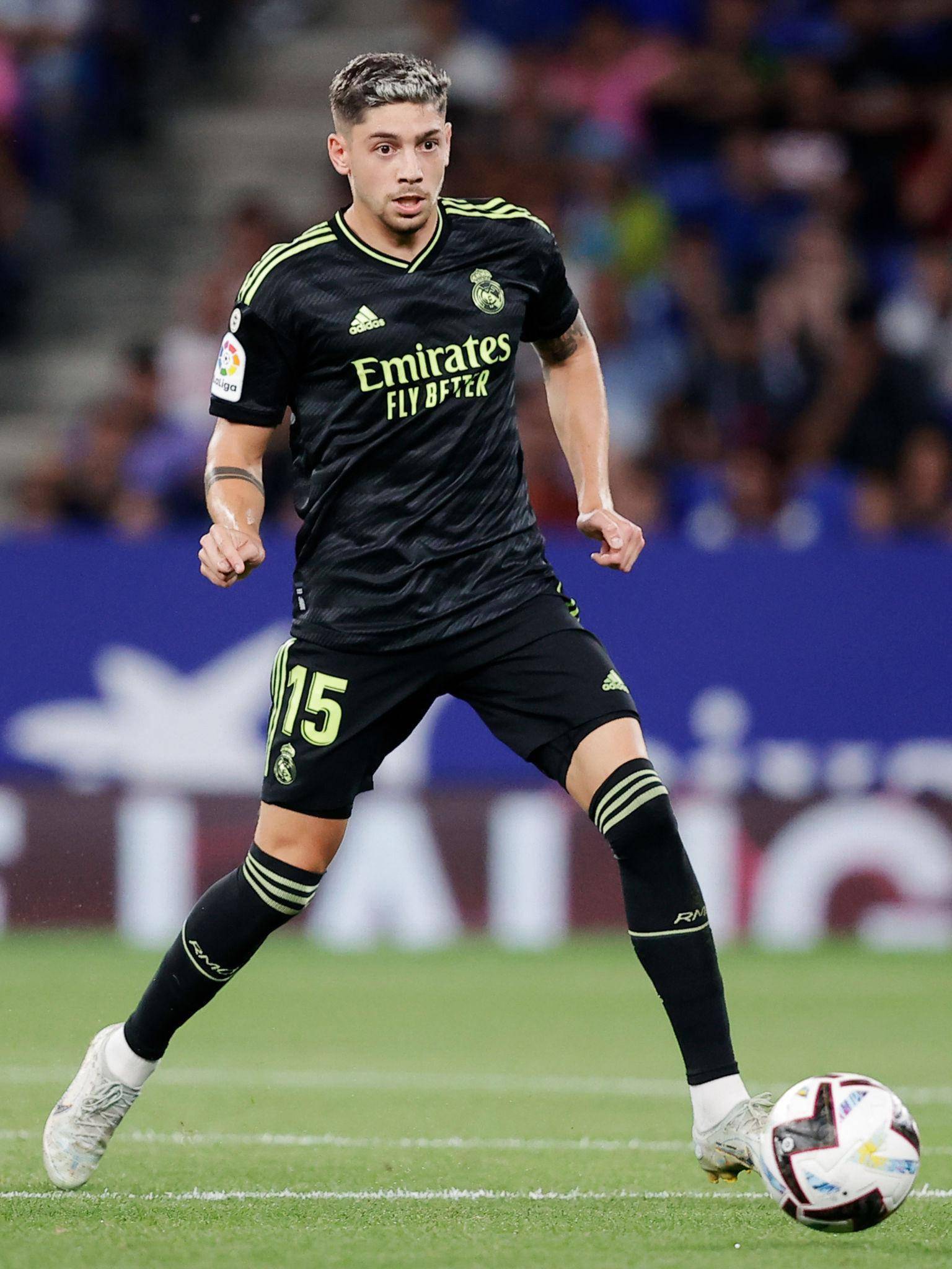 西班牙绝杀巴黎，楚阿梅尼惊艳四座