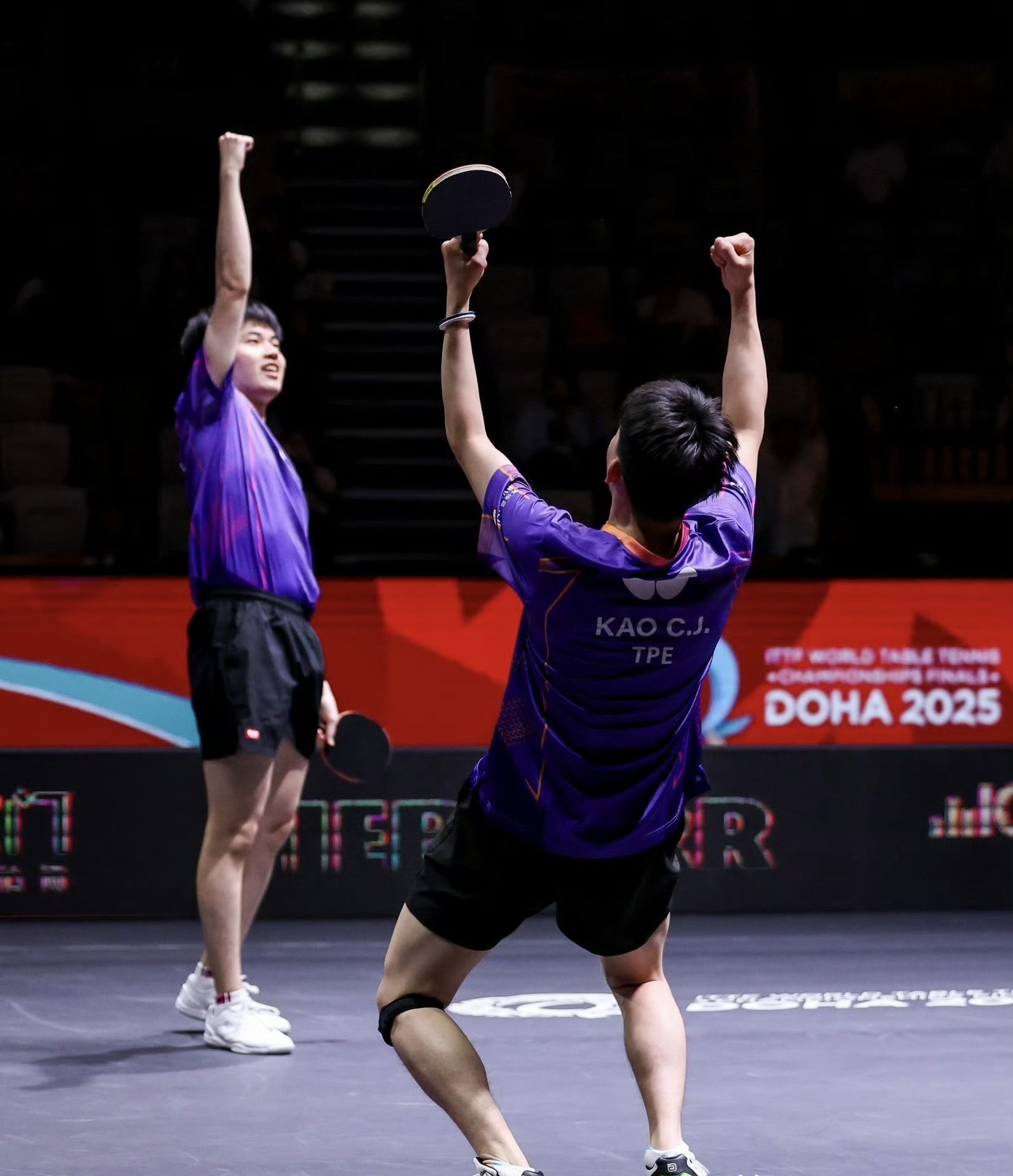 日本乒乓球队力克奥地利乒乓球队，许昕送出助攻