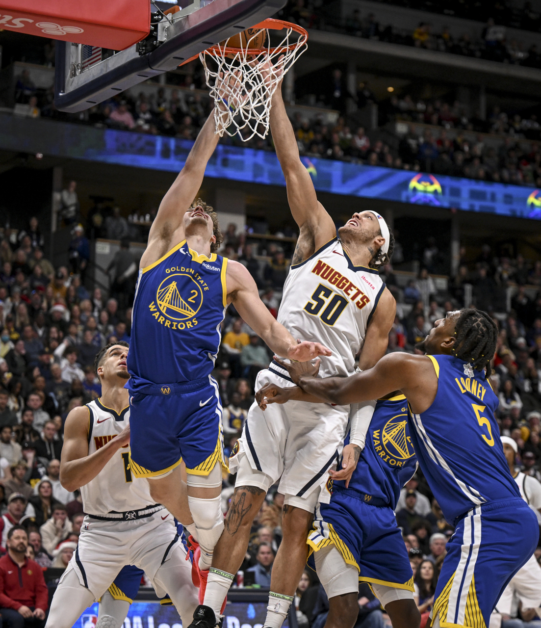 魔术完胜勇士，约基奇关键制胜