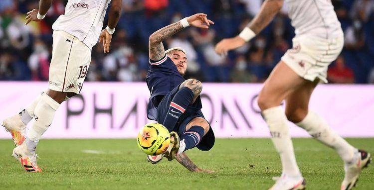 开云体育APP下载-尼斯主场遭遇绝杀，错失良机落入下风