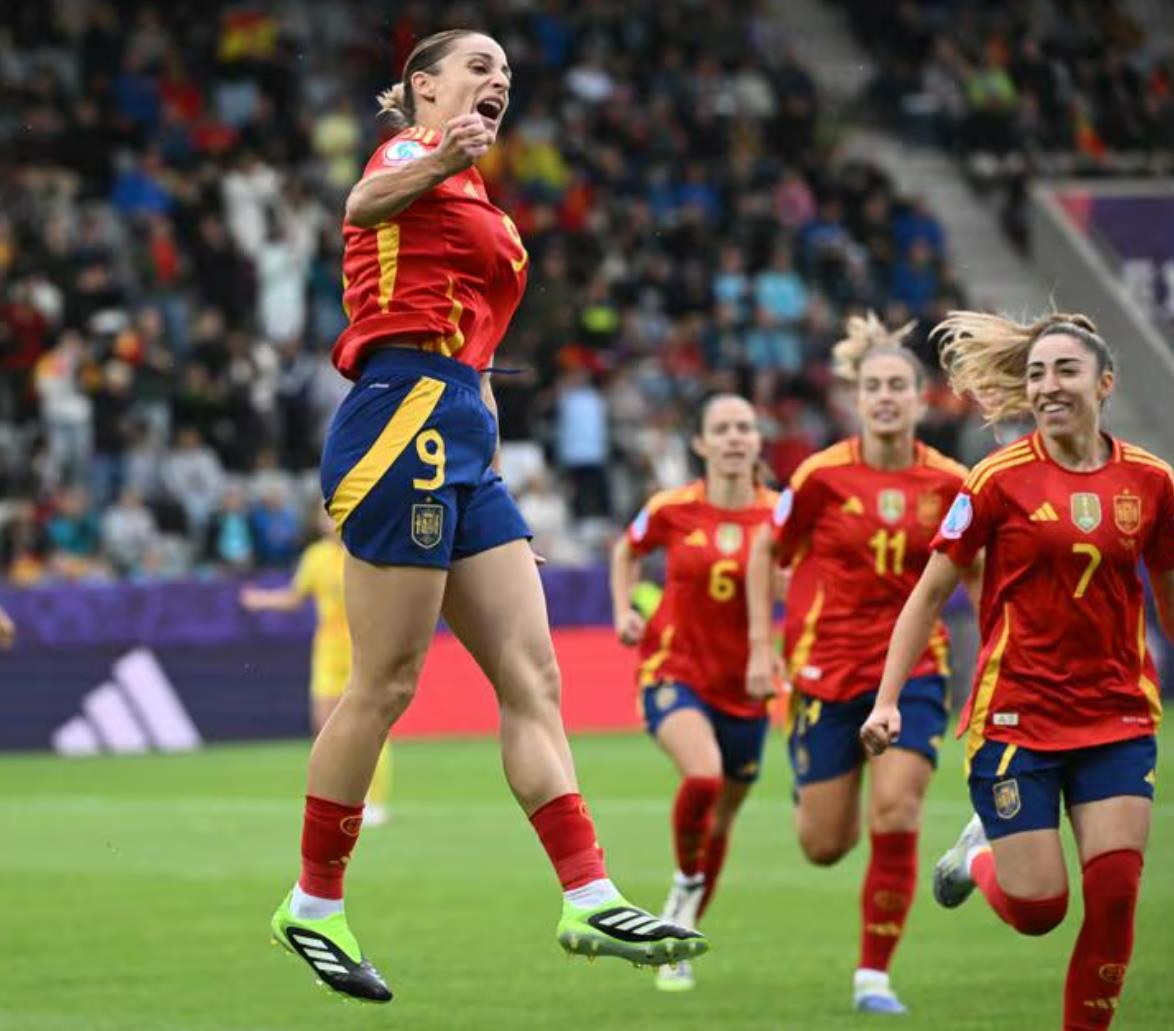西班牙女足力克挪威，晋级半决赛